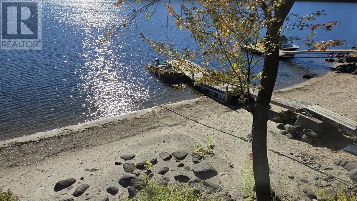 23 Four Mile Island - Image 21