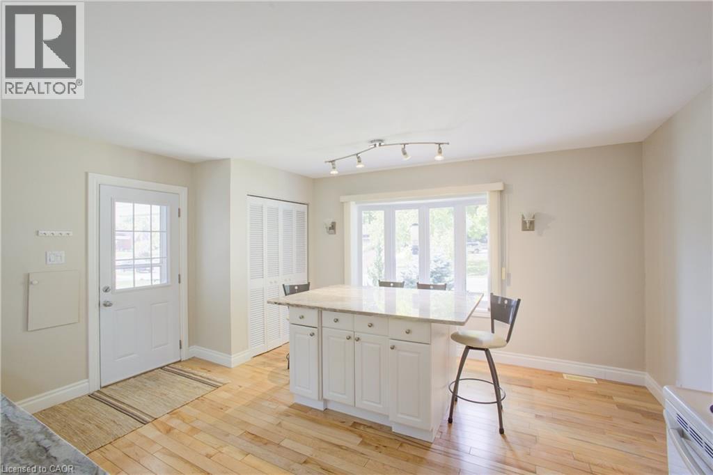 24 VALEWOOD Place - 14