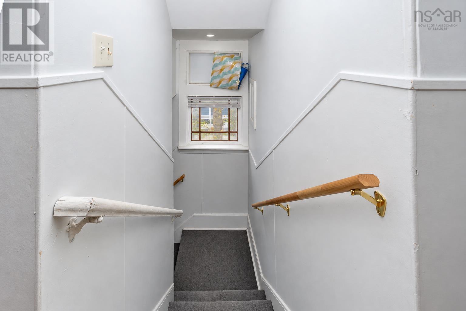 208 Whitney Avenue - Image 23