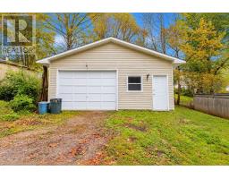 4pc Bathroom - 208 Whitney Avenue, Sydney, NS B1P5A4 Photo 6