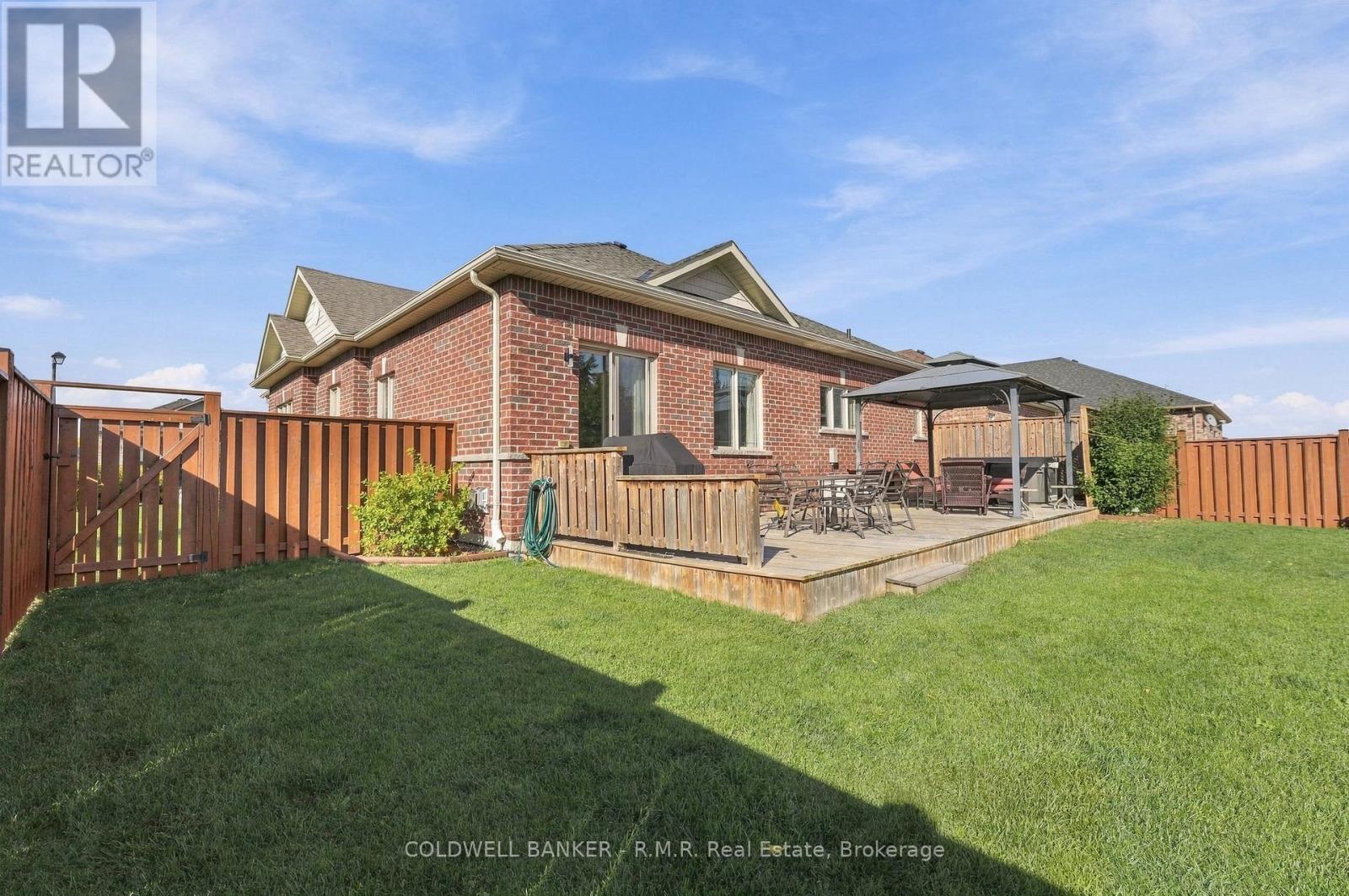 3 Pollock Avenue, Brock, ON photo 37
