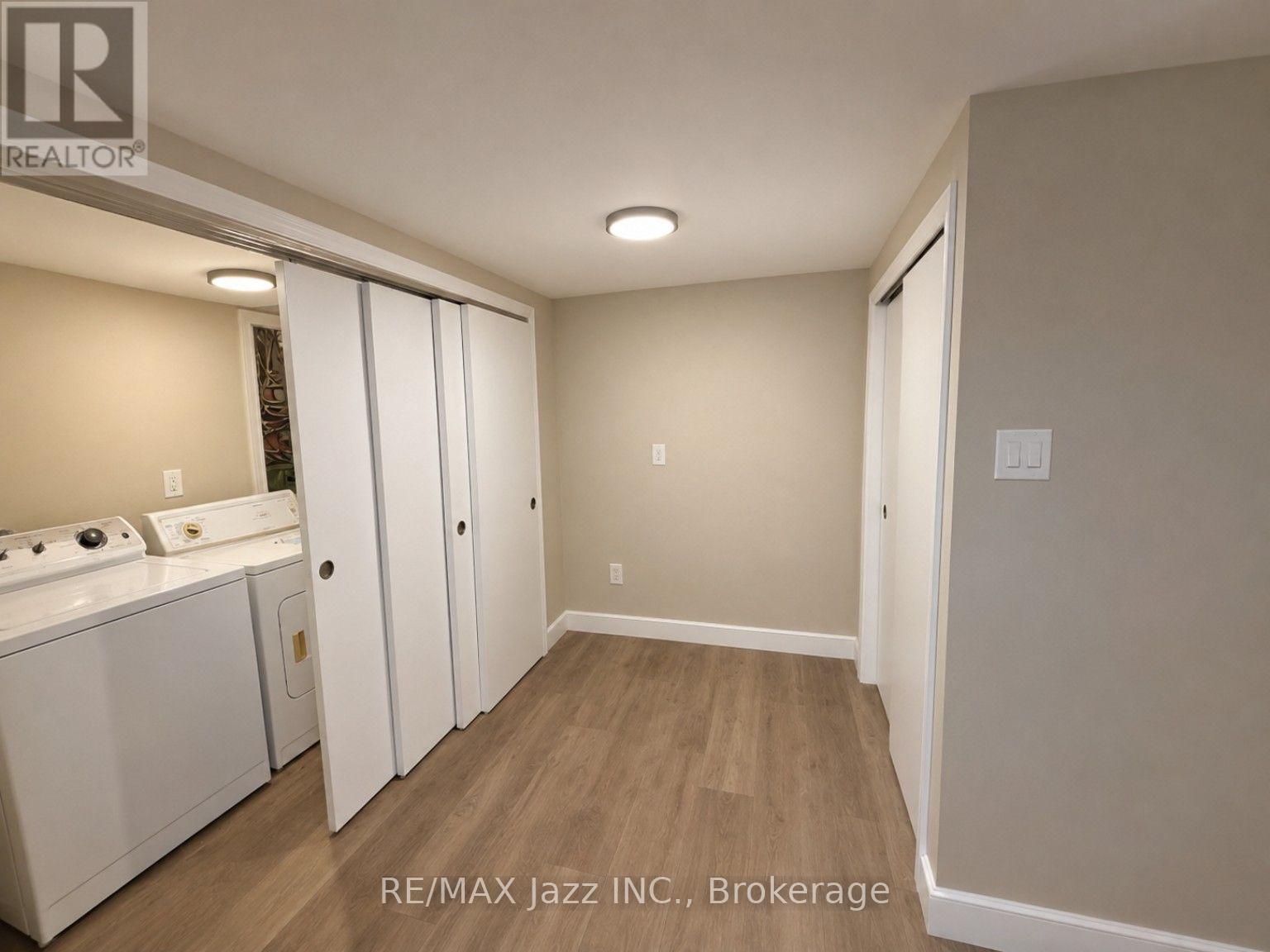 624 Stewart Street — photo 10
