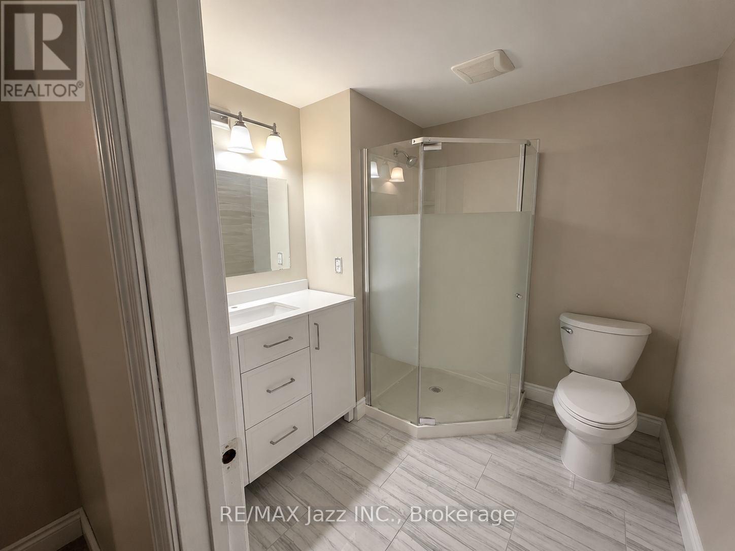 624 Stewart Street — photo 13