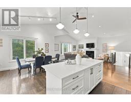 21611 Loyalist Parkway, Prince Edward County, ON K0K1L0 Photo 18