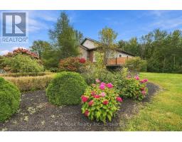 21611 Loyalist Parkway, Prince Edward County, ON K0K1L0 Photo 38