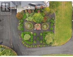21611 Loyalist Parkway, Prince Edward County, ON K0K1L0 Photo 42