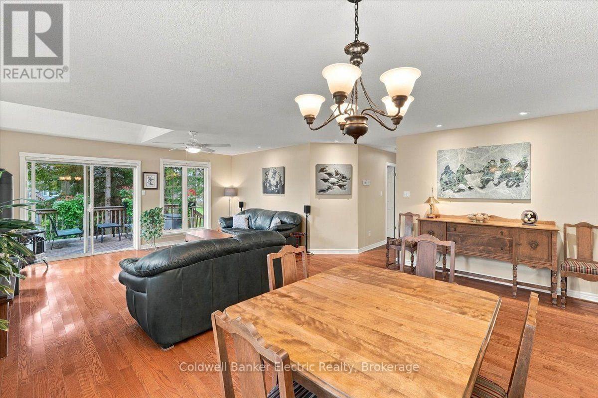35- 300 Franmor Drive, Peterborough, ON photo 12