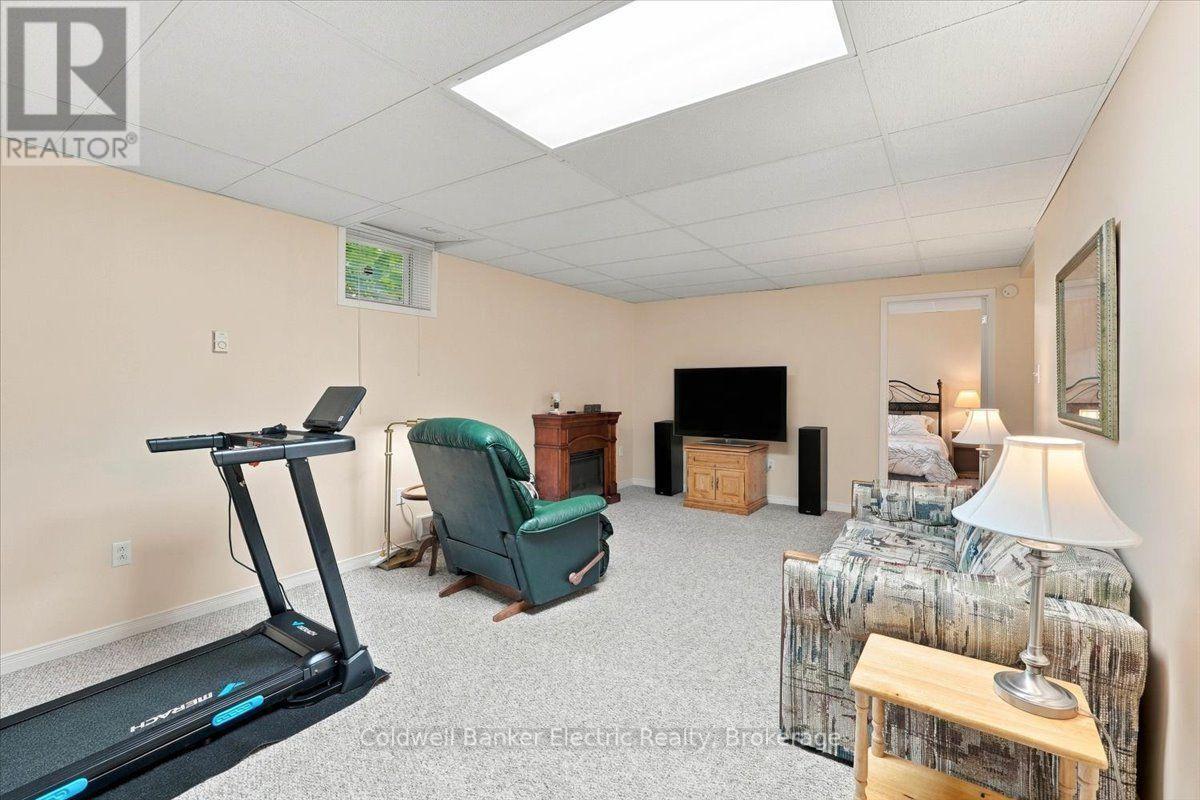 35- 300 Franmor Drive, Peterborough, ON photo 33