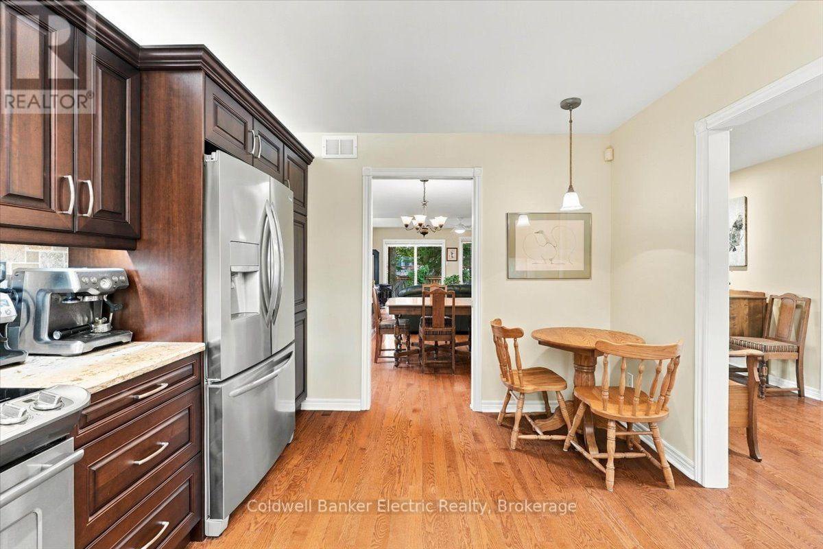 35- 300 Franmor Drive, Peterborough, ON photo 9