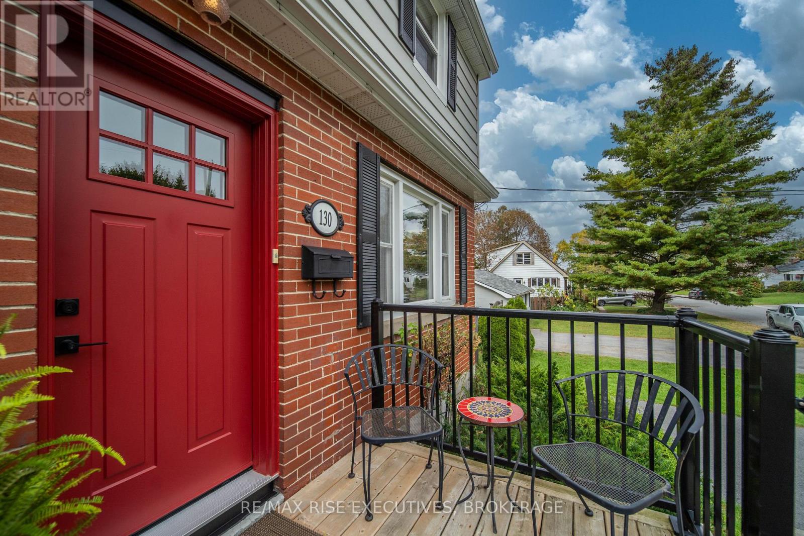 130 FLORENCE STREET - Image 27