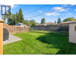 2328 Forest, Windsor, ON N8W2G8 Photo 43