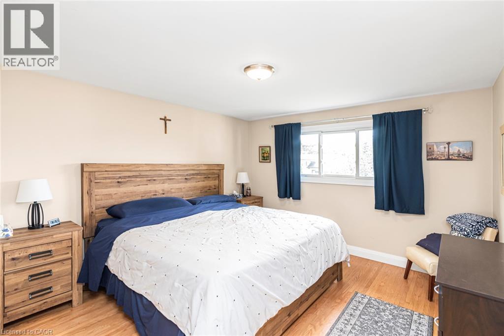 48 DIANA Avenue - 21