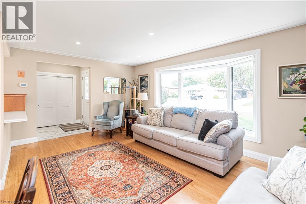 48 DIANA Avenue - 6