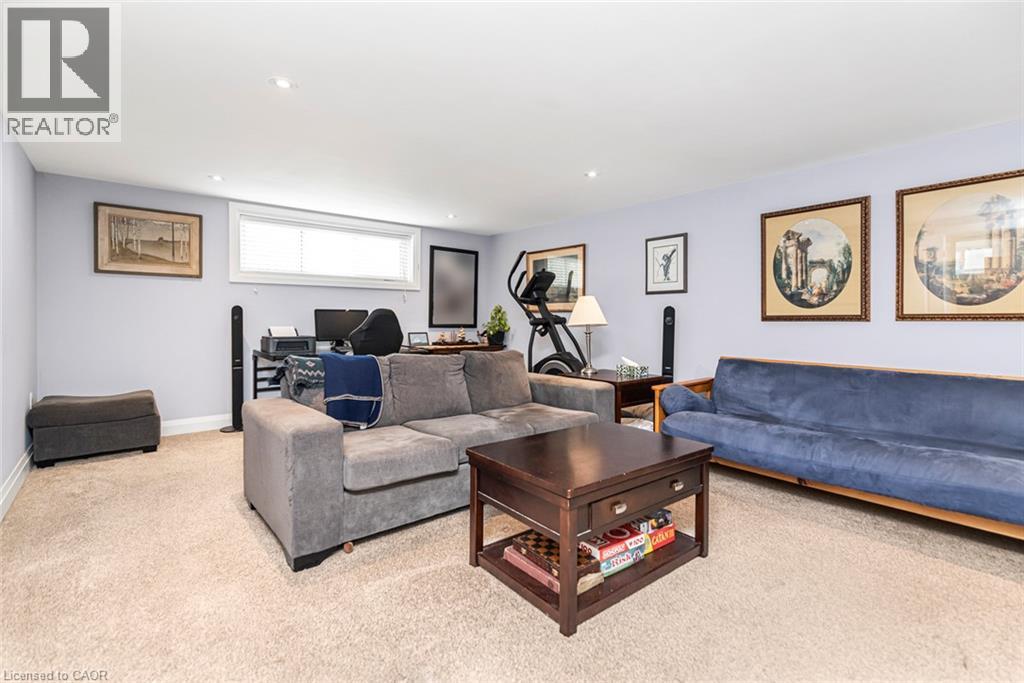 48 DIANA Avenue - 35
