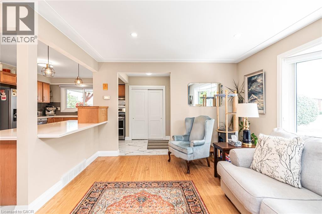 48 DIANA Avenue - 7