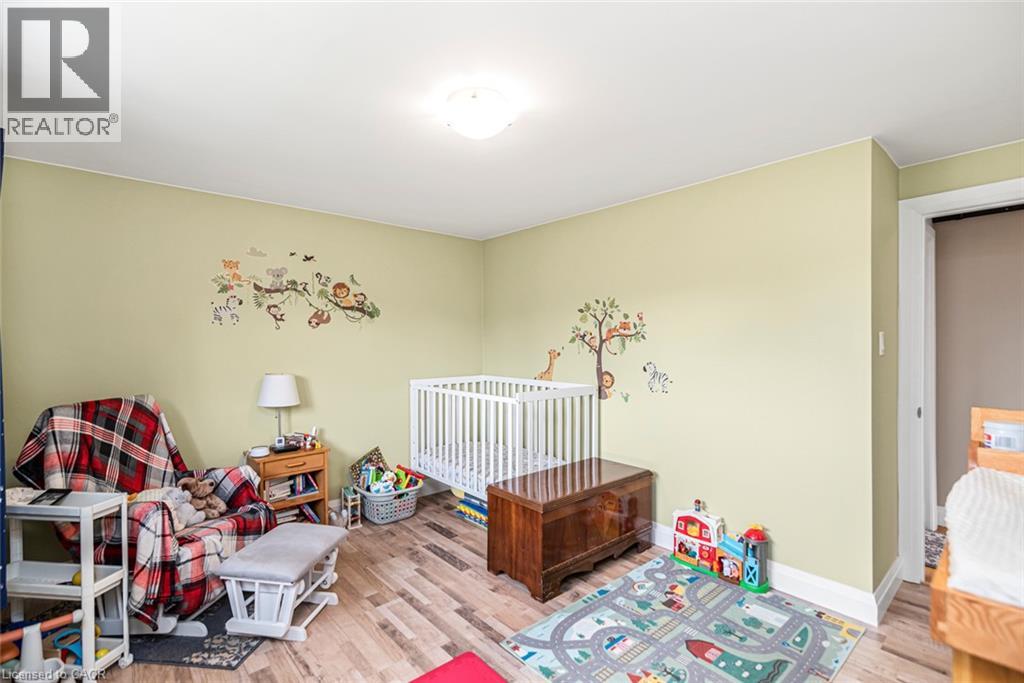 48 DIANA Avenue - 25