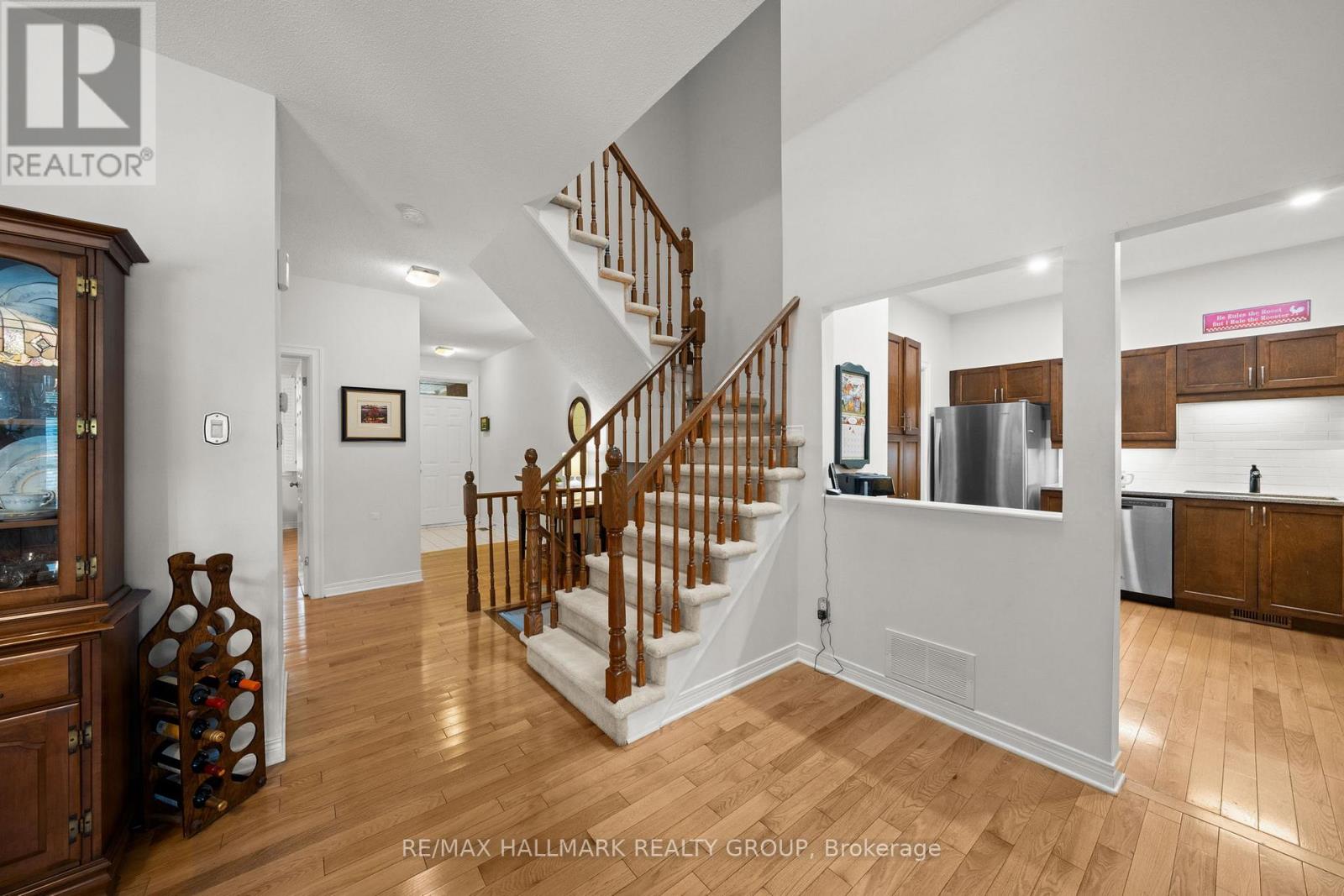 #19 1240 KILBORN PLACE - Image 25