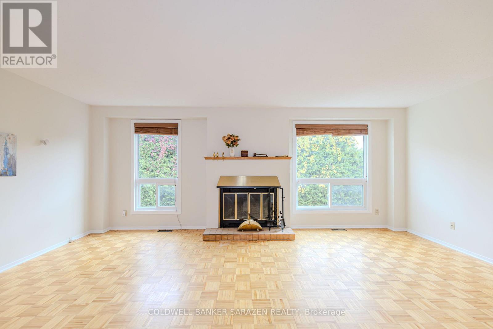 #E 6 MILLRISE LANE - 22