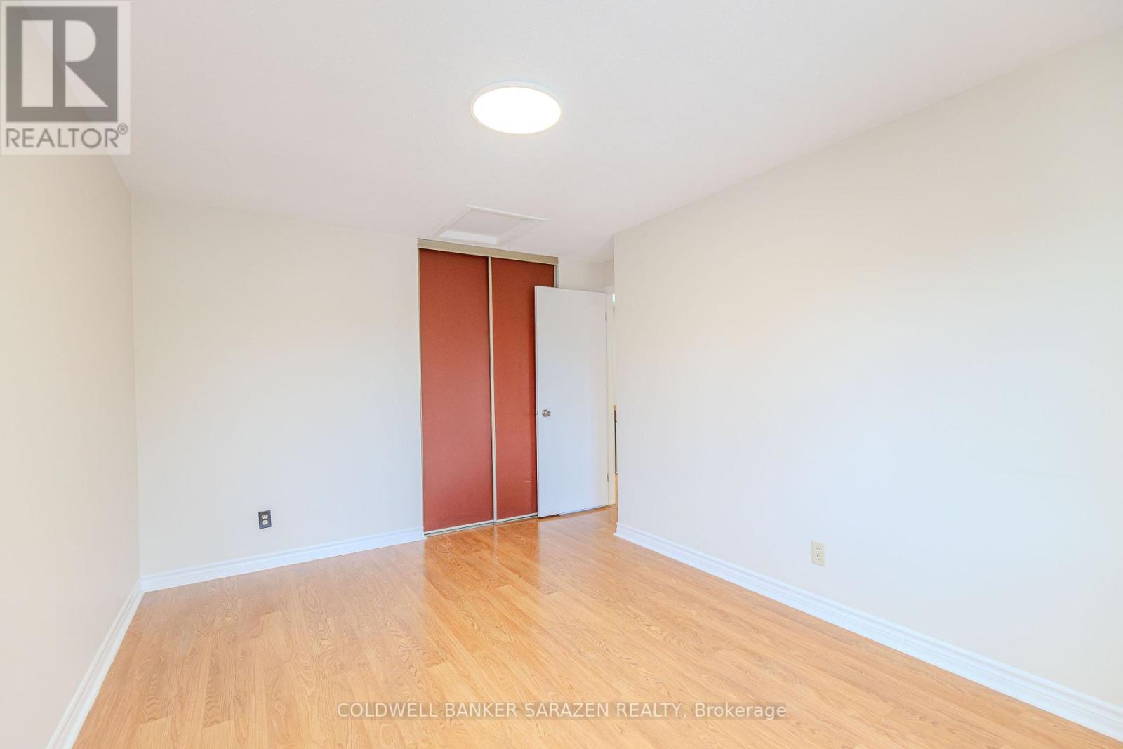 #E 6 MILLRISE LANE - 45