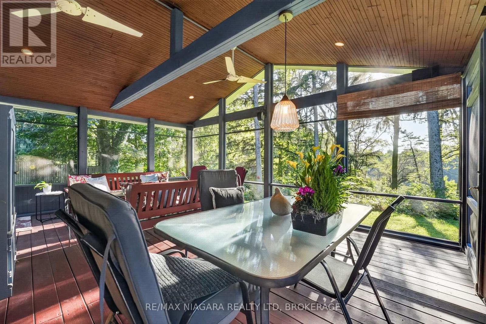 1577 GREGORY ROAD - 15
