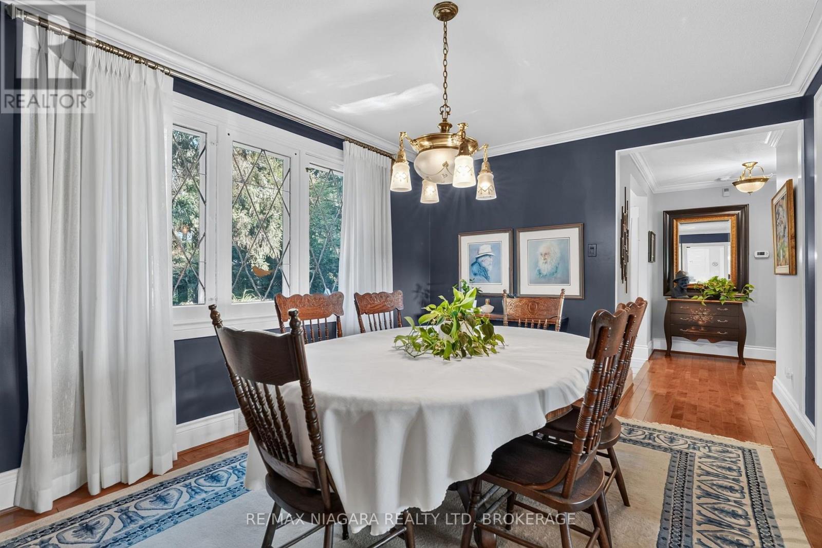 1577 GREGORY ROAD - 23