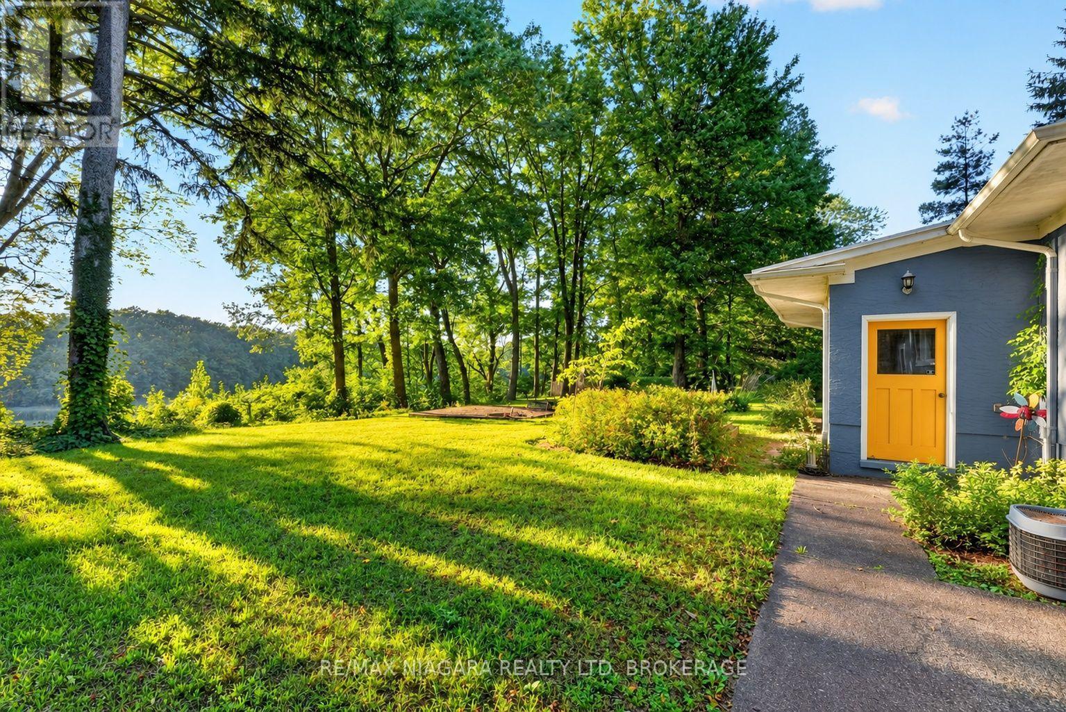 1577 GREGORY ROAD - Image 40