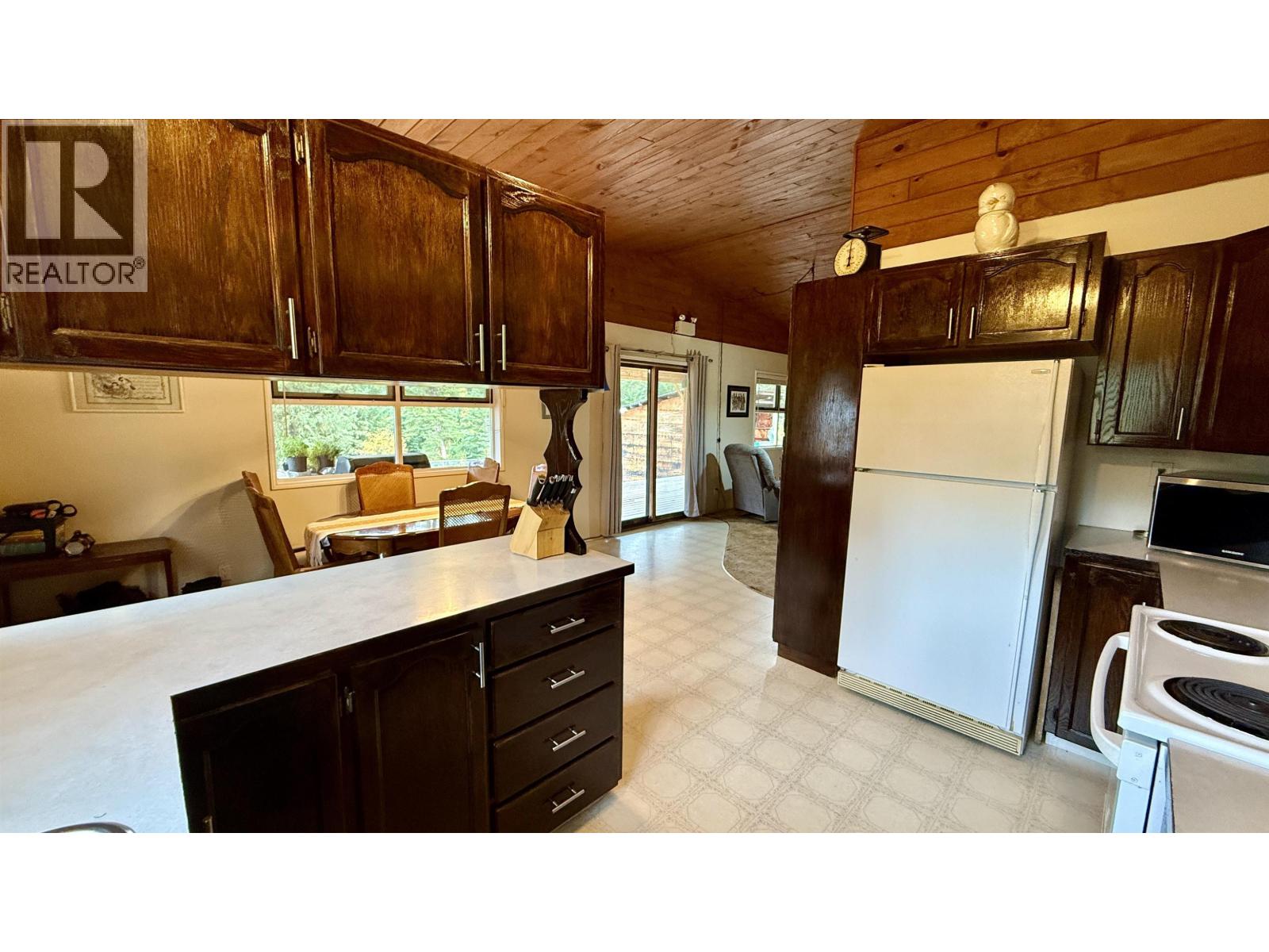 6784 BARNETT ROAD - Image 14