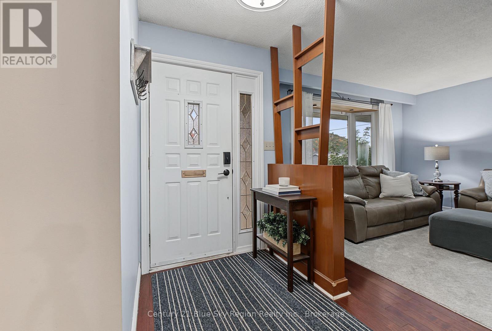 267 BARBER AVENUE - Image 13