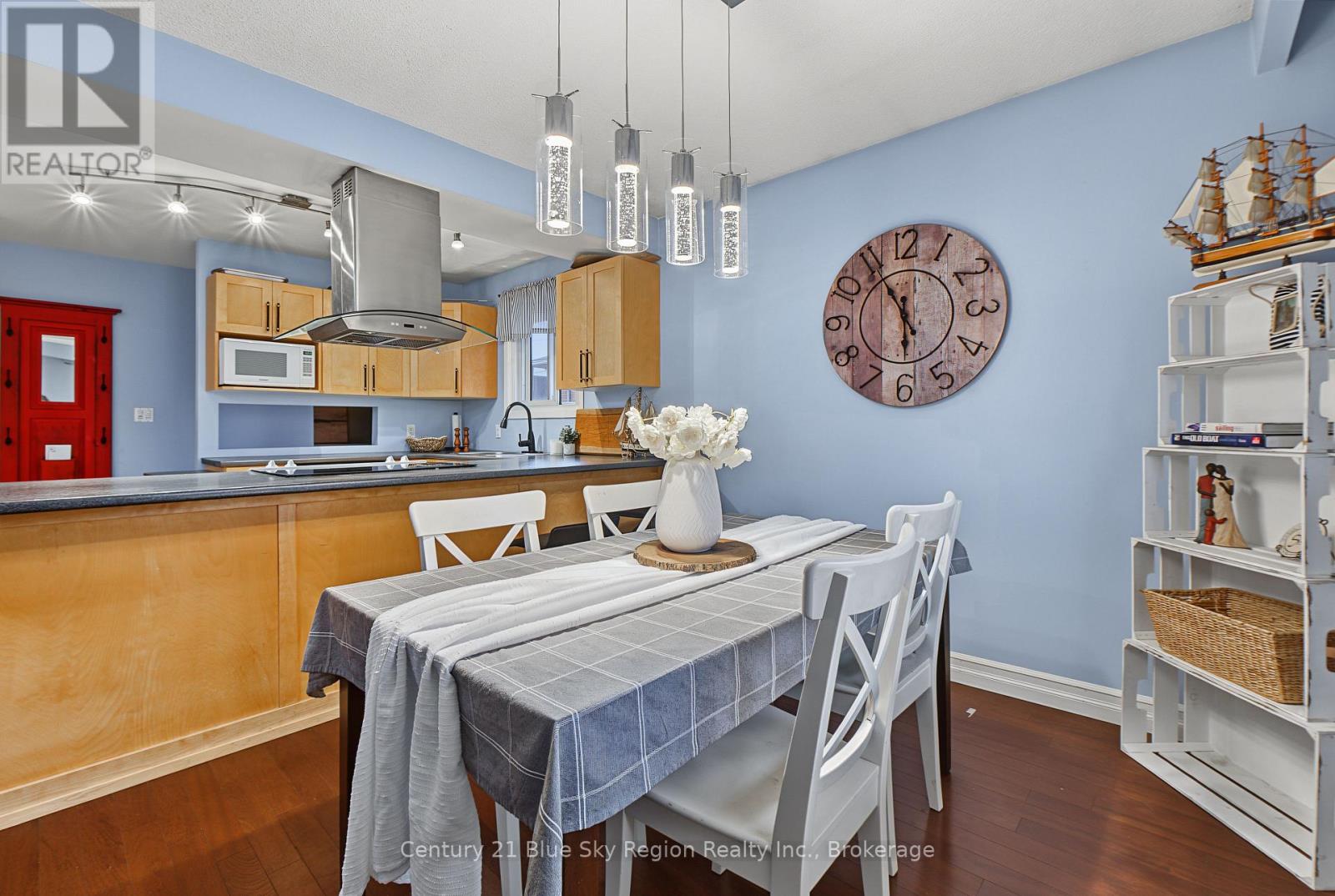 267 BARBER AVENUE - 12