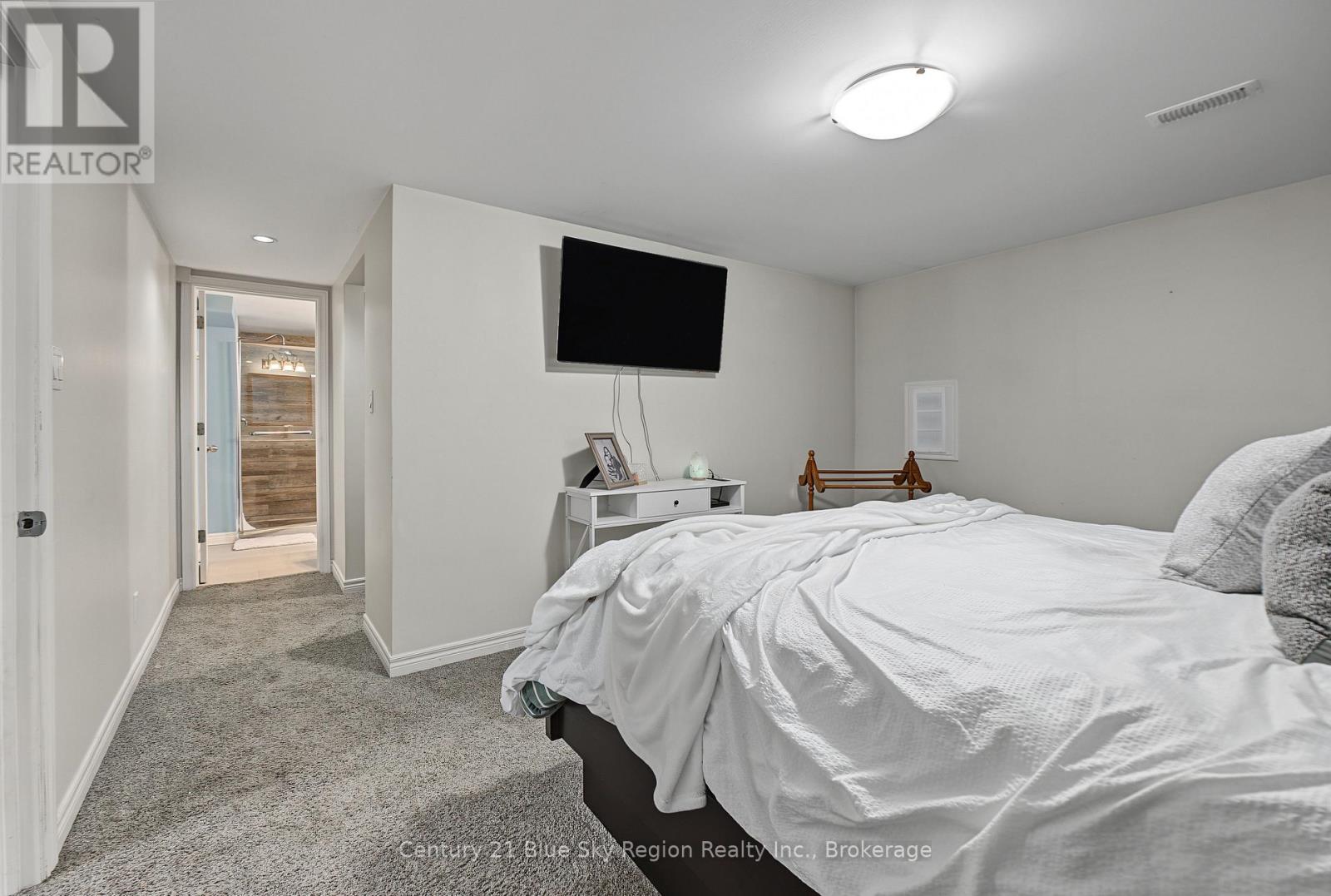 267 BARBER AVENUE - Image 29
