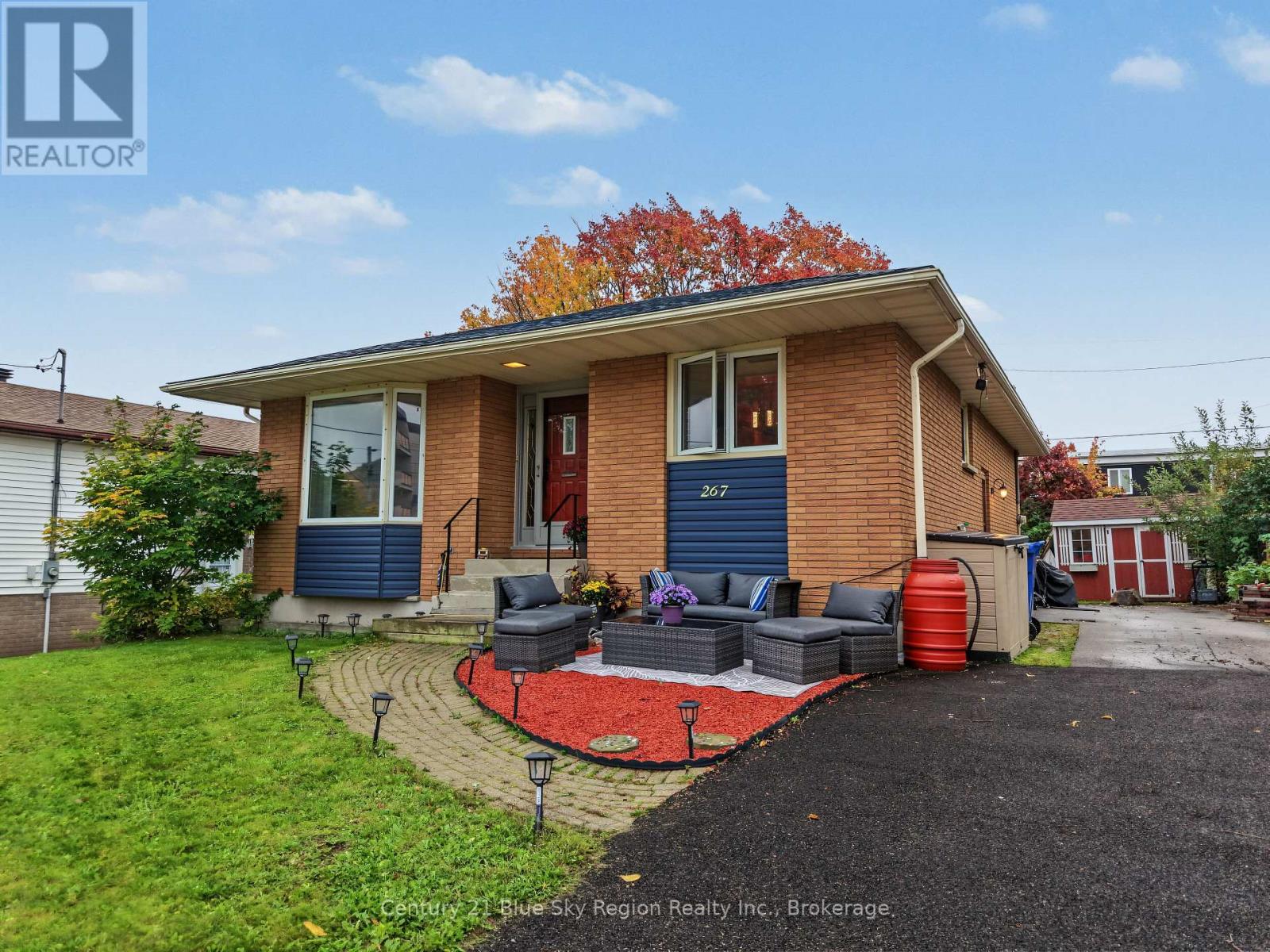 267 BARBER AVENUE - Image 3