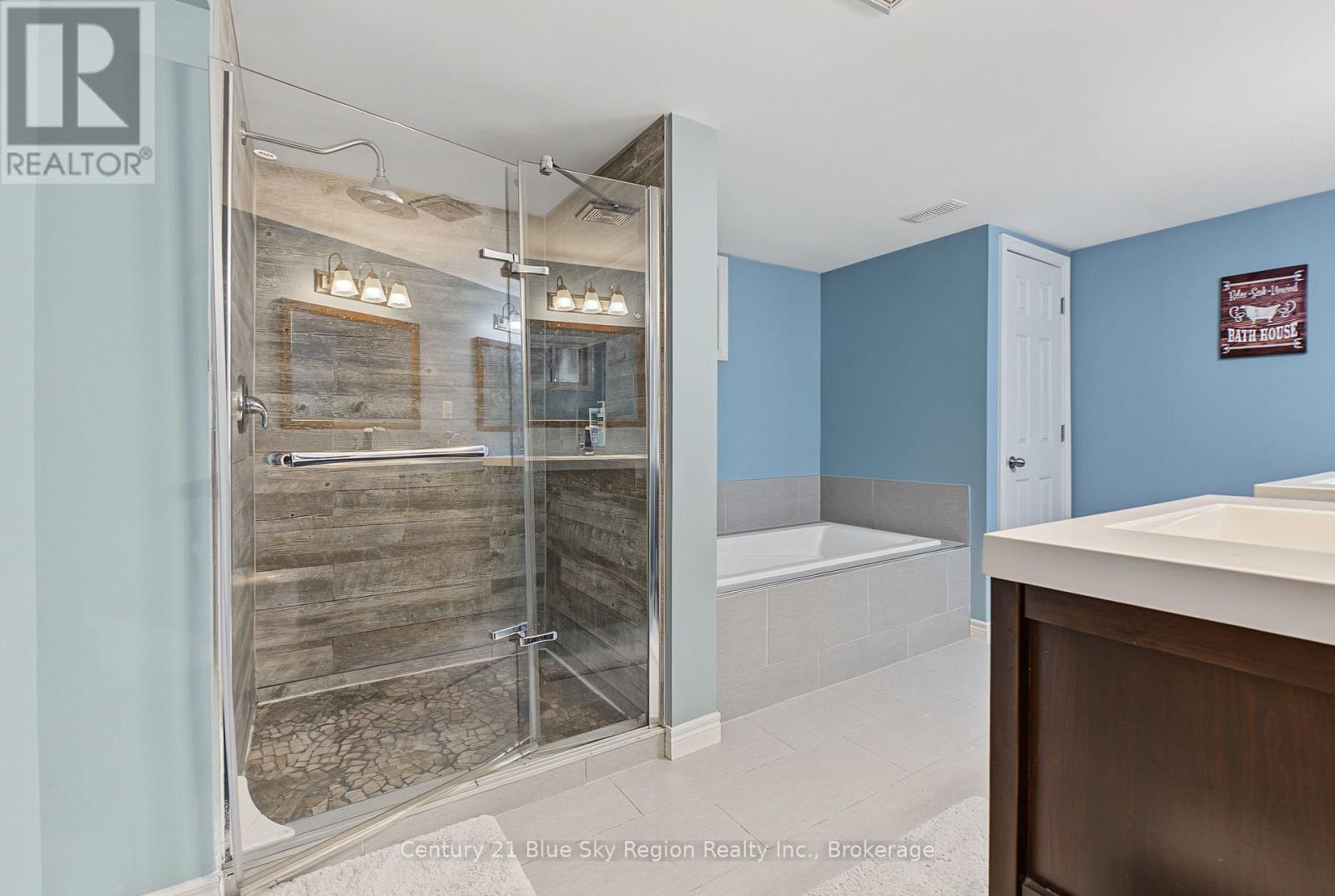 267 BARBER AVENUE - Image 32