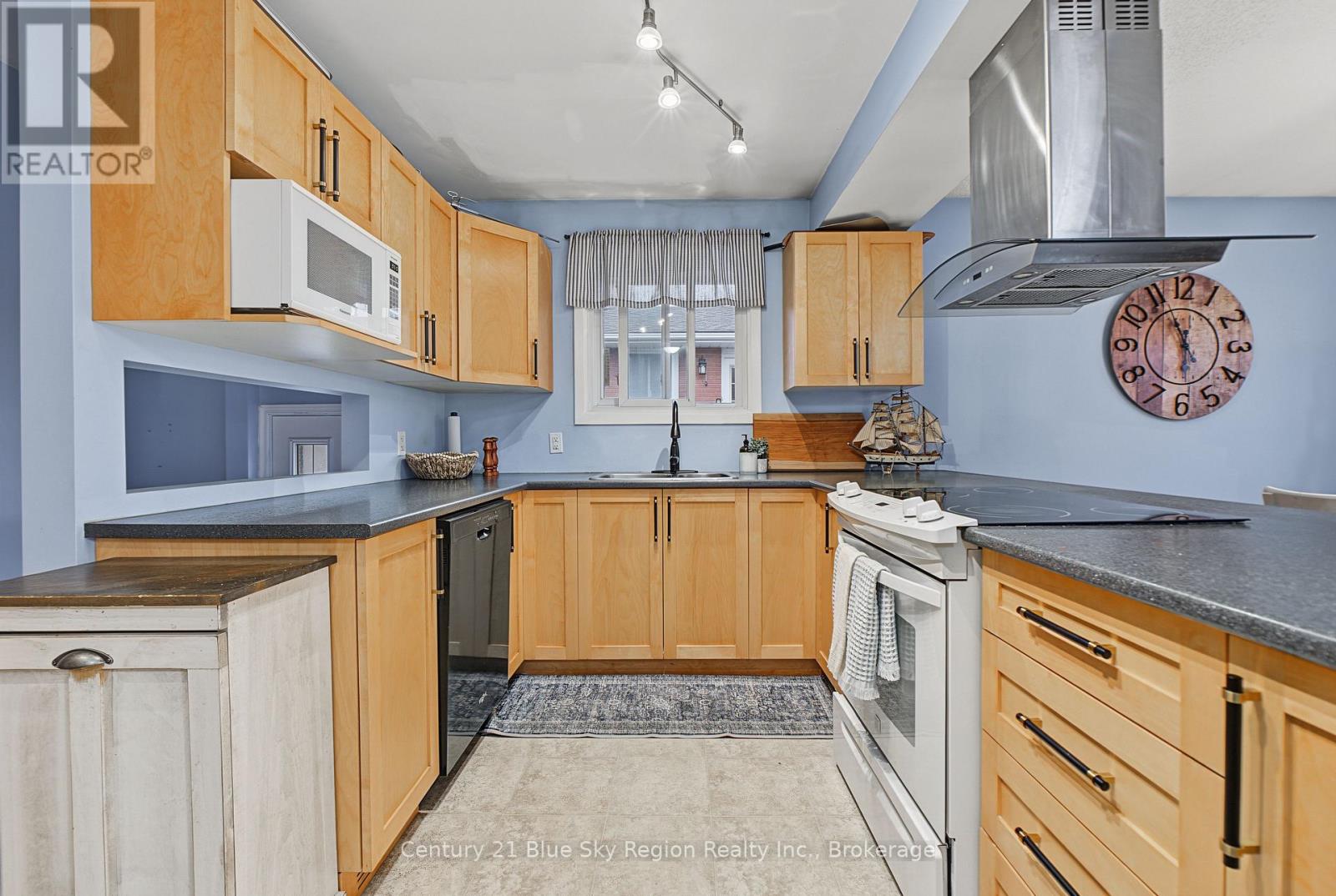 267 BARBER AVENUE - Image 8