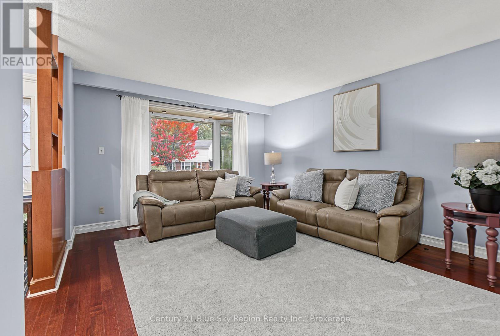267 BARBER AVENUE - 6