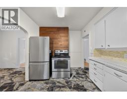 Entrance - 3219 Rutledge St, Saanich, BC V8X1N6 Photo 17