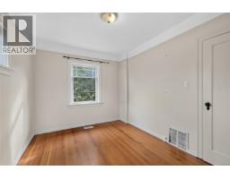 3219 Rutledge St, Saanich, BC V8X1N6 Photo 18