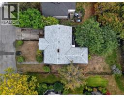 3219 Rutledge St, Saanich, BC V8X1N6 Photo 34