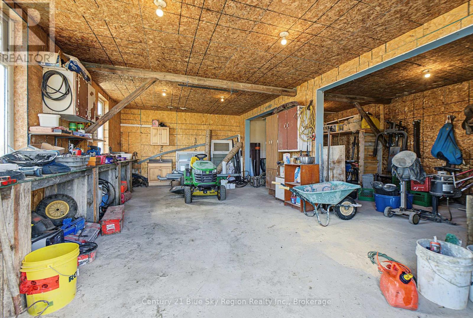 1383 RABBIT TRAIL ROAD - Image 41