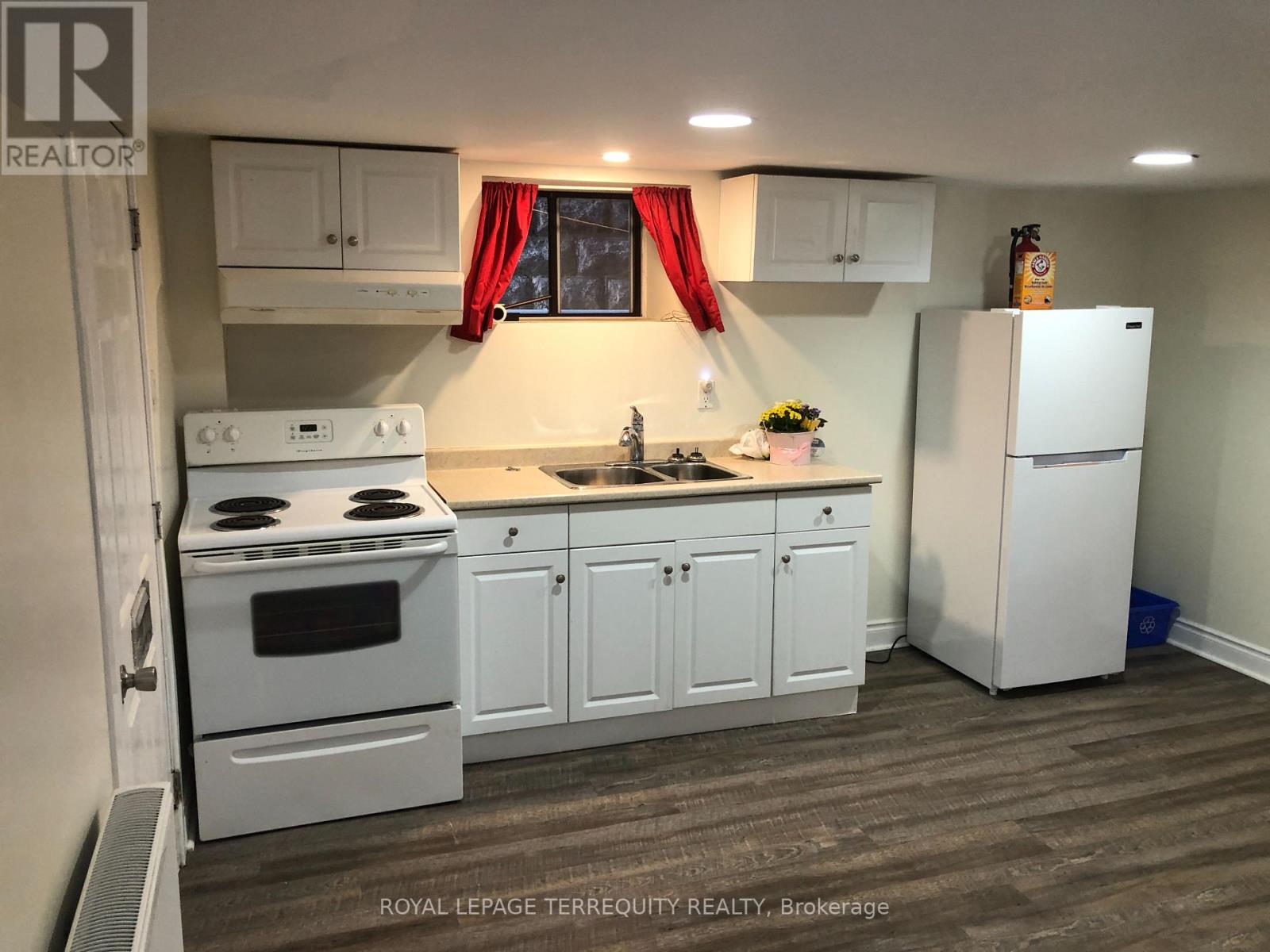 167 Westmount Avenue, Toronto, ON photo 21