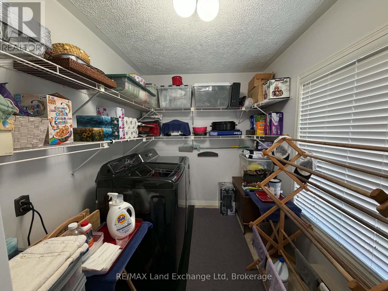 118 VICTORIA STREET E - 13