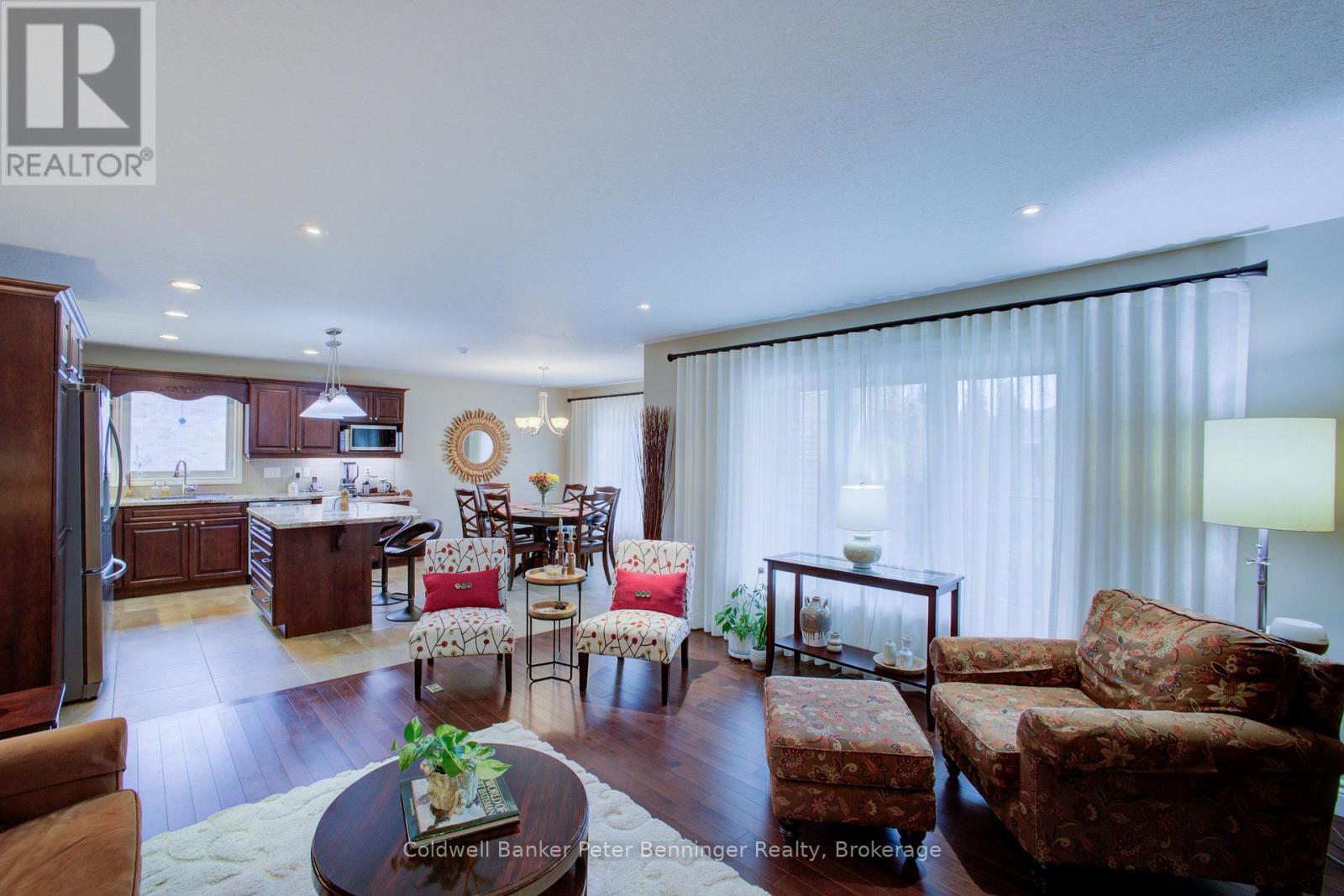 395 3RD STREET S - 11