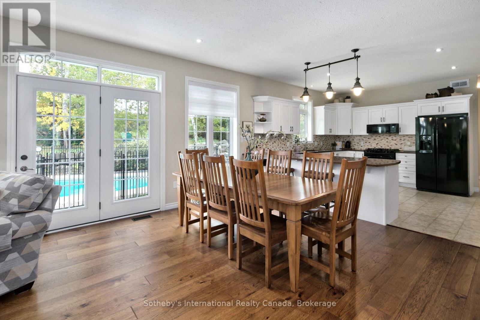 118 LANDRY LANE - Image 13
