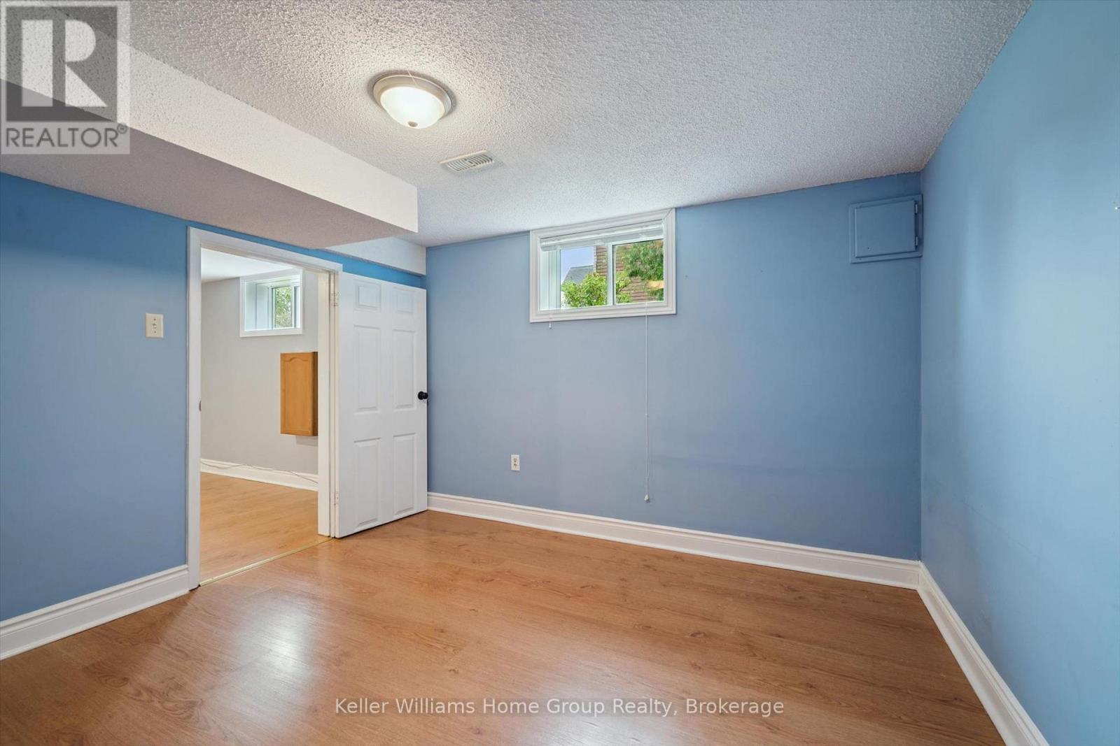 370 GORDON STREET - 30