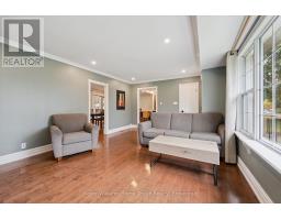 Primary Bedroom - 370 Gordon Street, Centre Wellington, ON N1M2W3 Photo 8