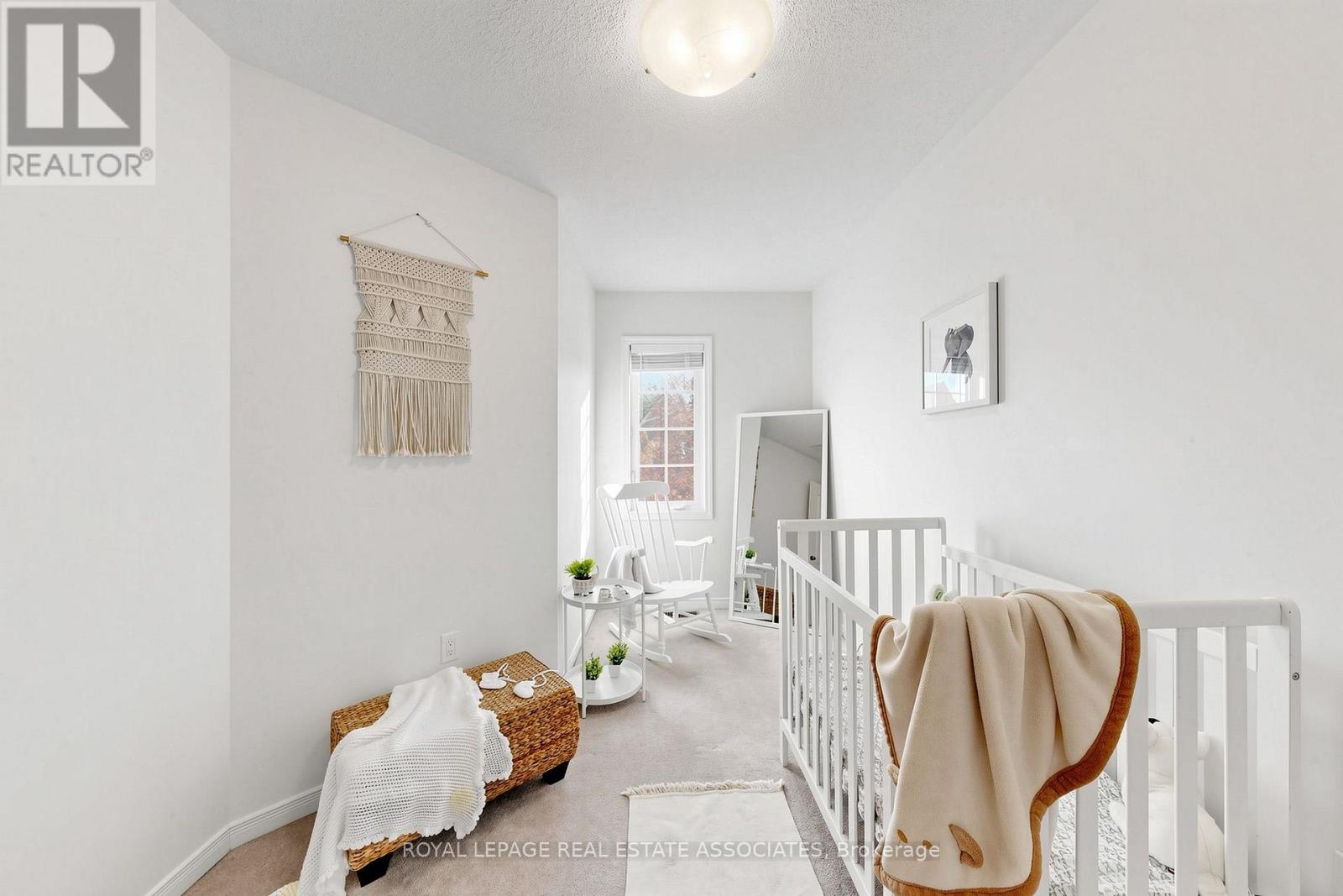 22 Benjamin Way, Whitby, ON photo 36
