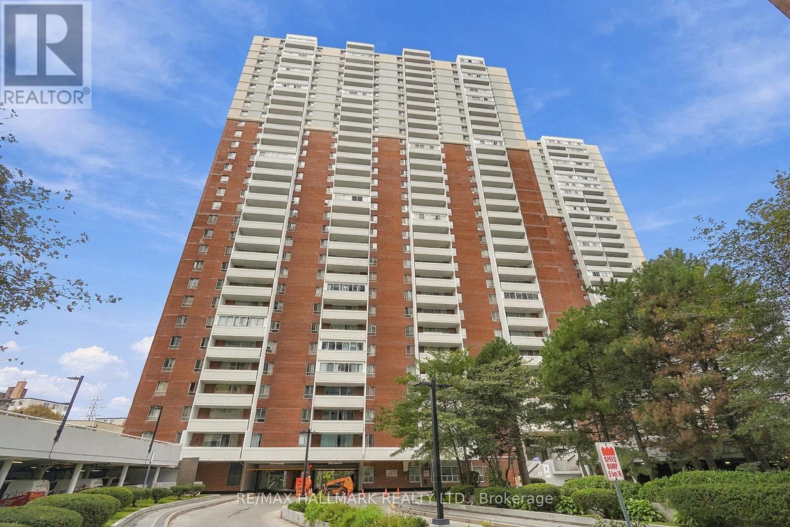 1419- 1 Massey Square, Toronto, ON photo 1