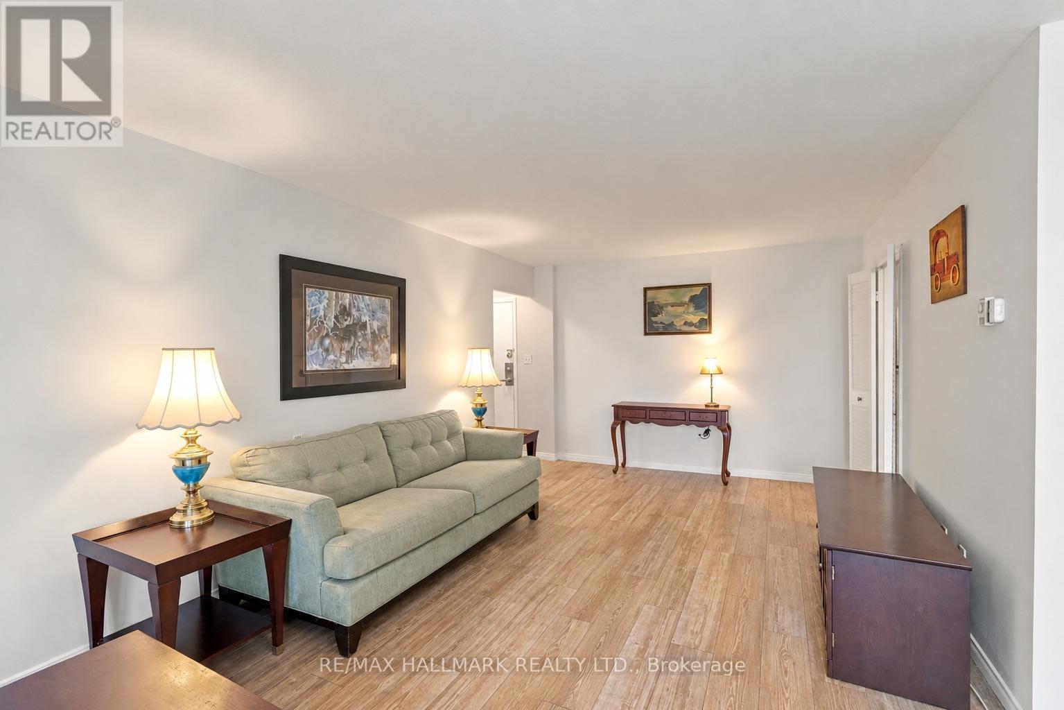 1419- 1 Massey Square, Toronto, ON photo 2