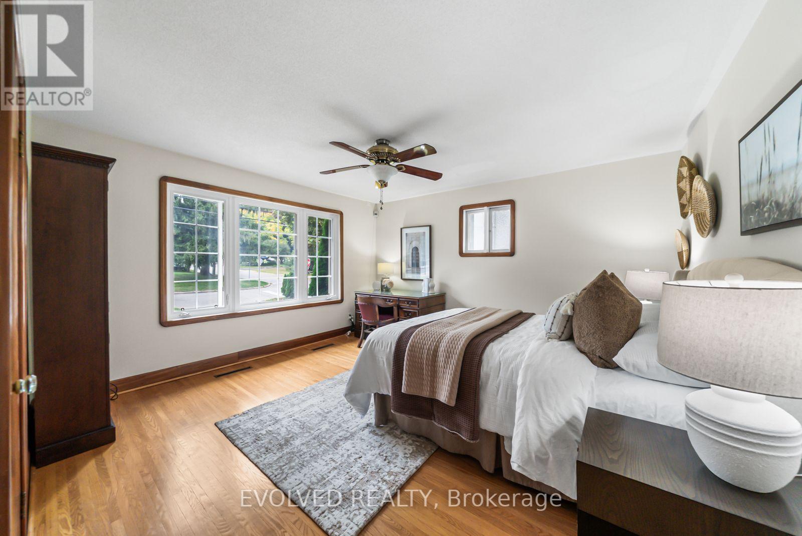 105 Sylvan Avenue, Toronto, ON photo 29