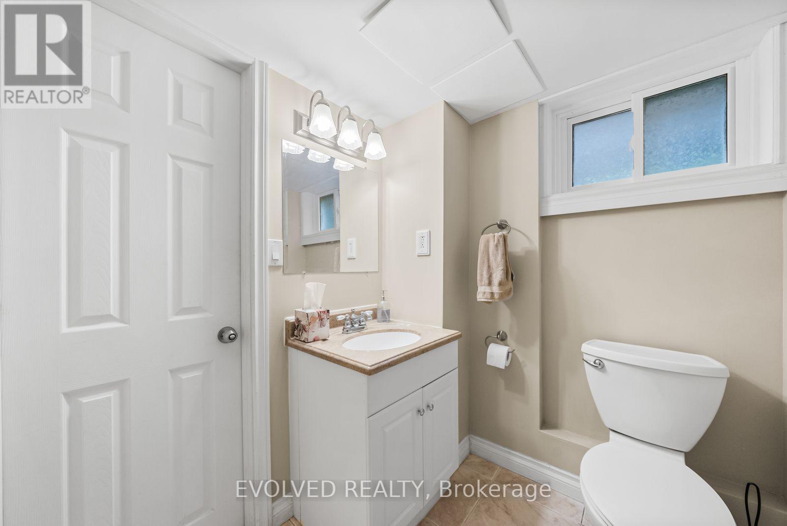 105 Sylvan Avenue, Toronto, ON photo 30