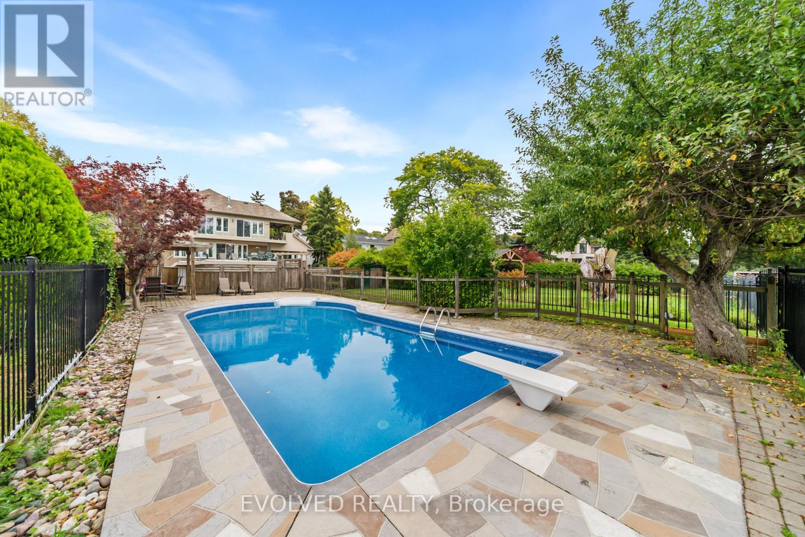 105 Sylvan Avenue, Toronto, ON photo 41